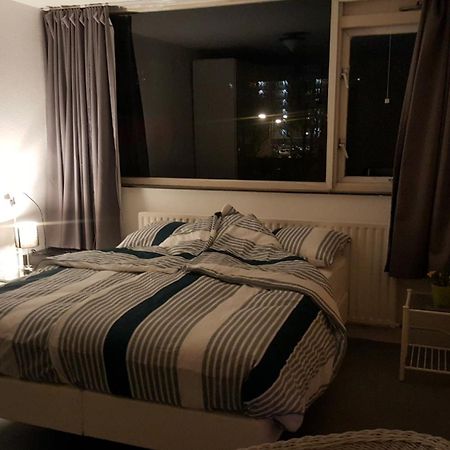 Homestay Dutchable Alphen aan den Rijn Bagian luar foto