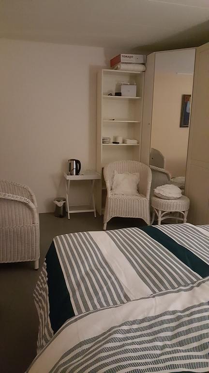 Homestay Dutchable Alphen aan den Rijn Bagian luar foto